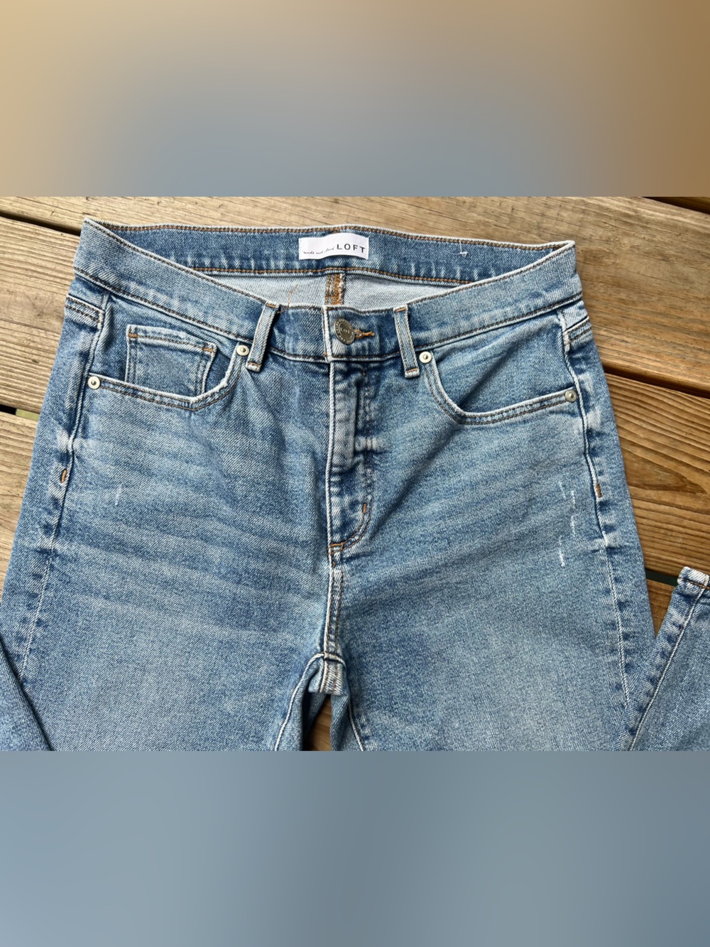 LOFT Skinny Light Wash Jeans 8/29 - Picture 6 of 10